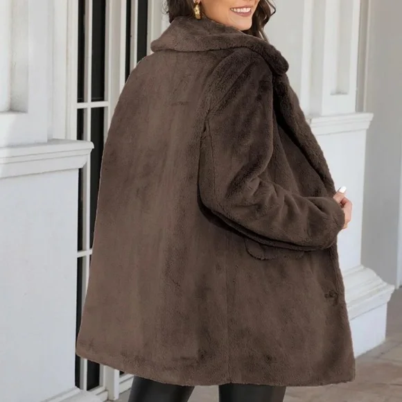 Luxe Vegan Fur Button Oversized Jacket Coat - Picture 4 of 14